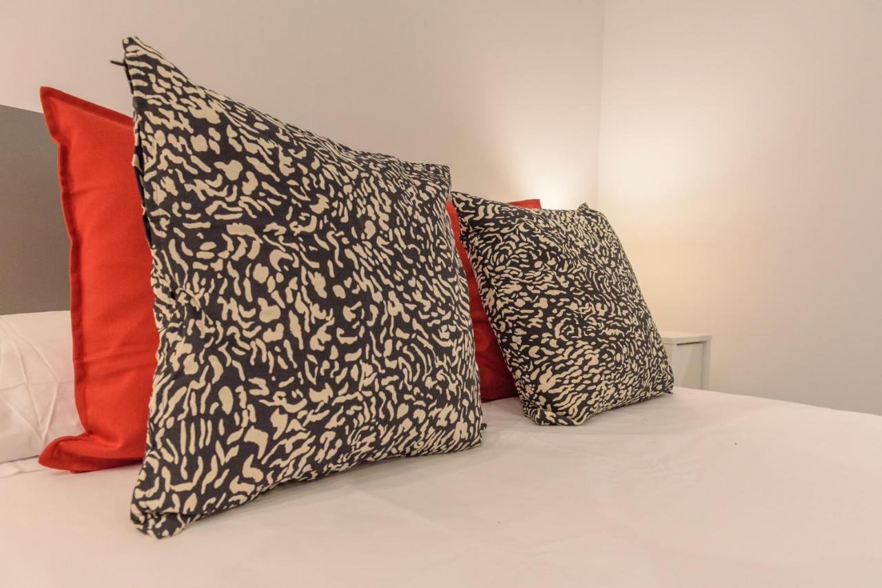 Apartamentos Constitucion By Renthas Málaga Dış mekan fotoğraf