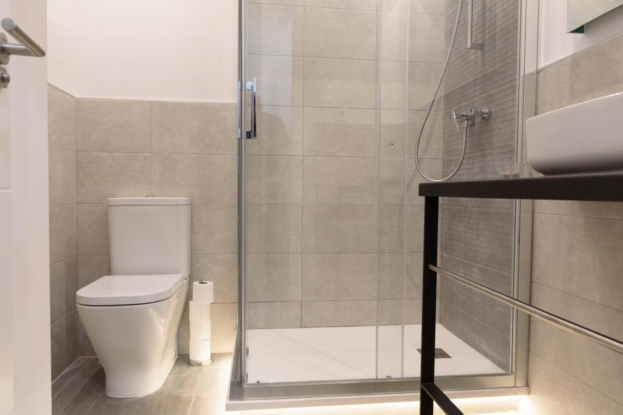 Apartamentos Constitucion By Renthas Málaga Dış mekan fotoğraf